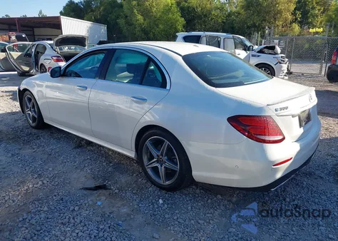 2018 Mercedes-Benz E 300 from USA, damaged, VIN WDDZF4JBXJA321445